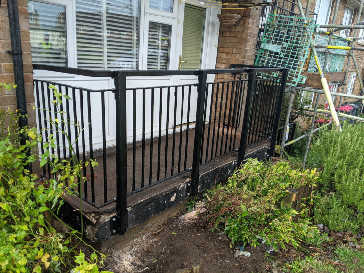 Metal Fencing Sheffield